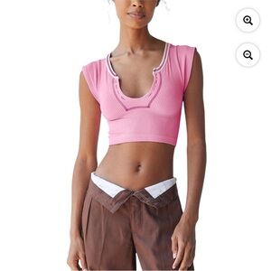 Pink Ribbed Crop Top 004
